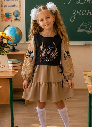 Шикарна сукня вишиванка + корсет ( манішка, жилетка) ластівки колоски пшениця для дівчинки