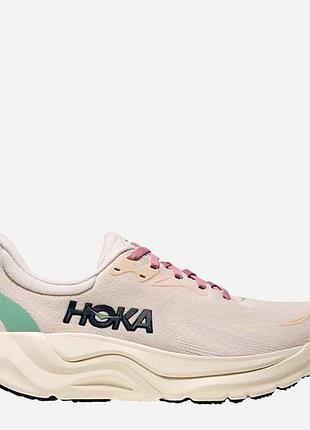 Жіночі стабілізуючі бігові кросівки hoka arahi 8 у фірмовому ніжно-рожевому забарвленні rose cream / alabaster.розмір 36 2/3(22,5см);40 2/3(35,6см).
