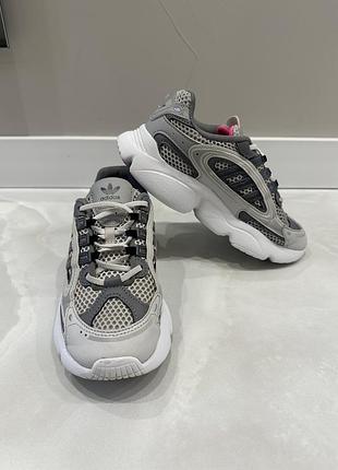Кросівки дитячі adidas ozweego