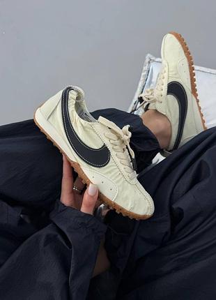 Nike x jacquemus moon shoe cream / black