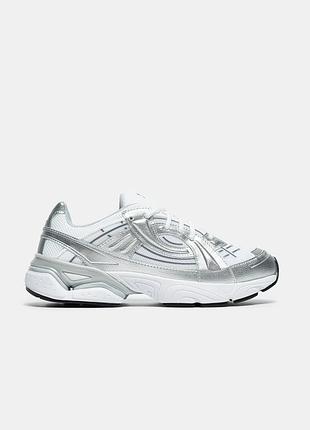 Under armour sola silver 2