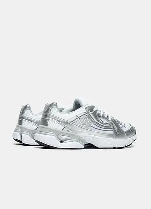 Under armour sola silver 4