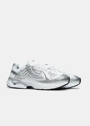 Under armour sola silver 5