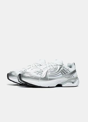 Under armour sola silver 3