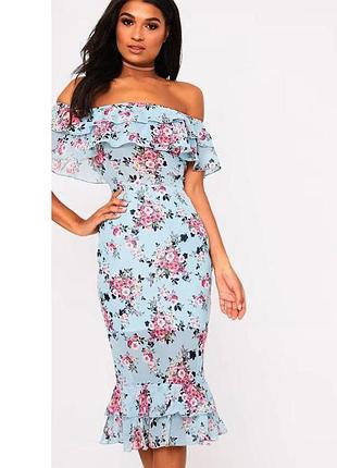 Розпродаж сукня prettylittlething міді з оборками у квітковий принт