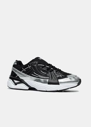 Under armour sola black silver 6
