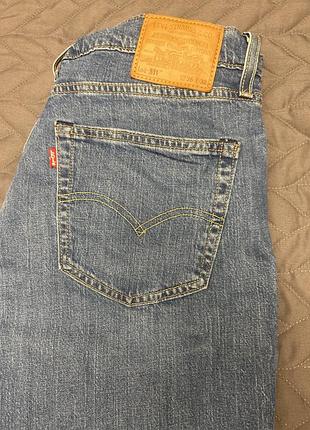 Чоловічі сині джинси levis