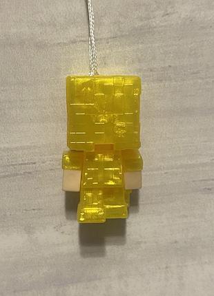 Іграшка kinder joy minecraft алекс 2