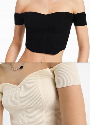 Стильні трикотажні топи від bershka✨