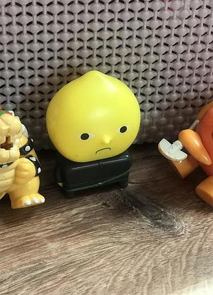 Фігурки іграшки mcdonald’s динозавр