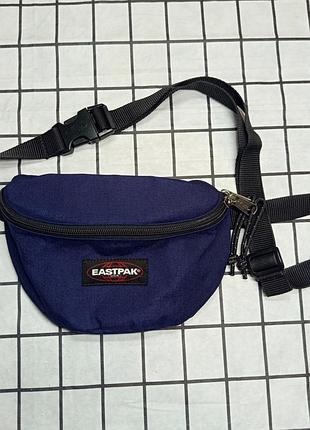 Сумка eastrak springer поясная