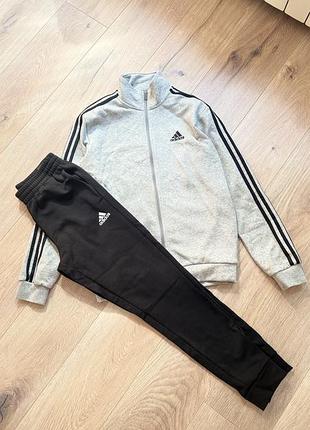 Adidas оригінал новий теплий костюм на флісі адідас