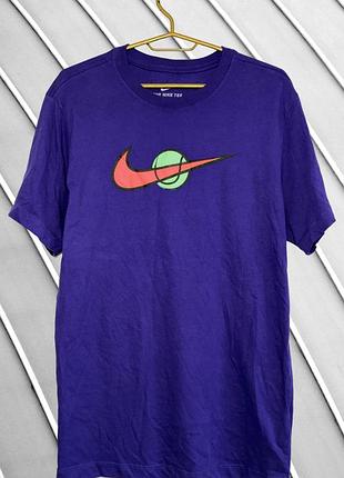 Чоловіча фіолетова футболка nike m 46 48 оригінал найк бавовняна футболка з логотипом найк найкі спортивна 48
