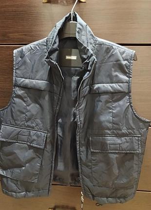 Спортивная жилетка универсальная, 💯 плащевка+ нейлон подкладка, оригинал, 
street one,   s/ m