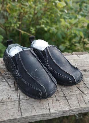 Туфлі skechers на хлопчика 27