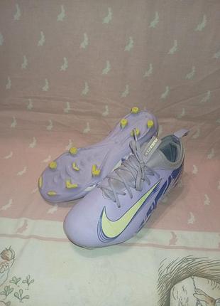 Бутси nike mercurial.               .