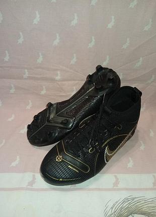 Бутси nike mercurial.            .