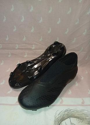 Бутси adidas predator.                     .