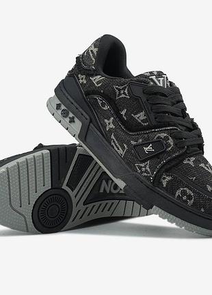 Louis vuitton trainer black grey logo