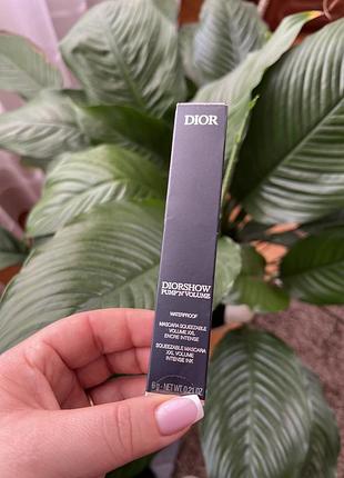 Туш-помпа для вій водостійка dior diorshow pump'n'volume 090 black