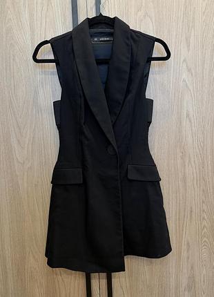 Стильна сукня-жилет zara