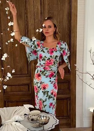 Ніжна бірюзова сукня в червоних квітах від бренду pretty kitty fashion