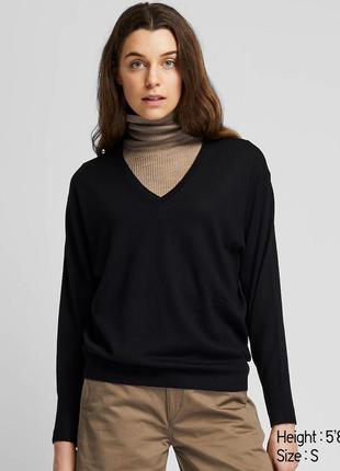 М'який приємний светр uniqlo з вовни мериноса2 фото