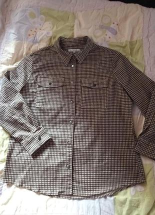 Щільна, приємна, стильна сорочка в карту з кишенями.red buffon. xxl.