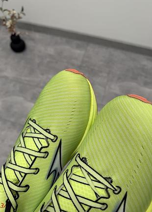 Кросівки mizuno 8