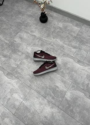 Кросівки nike