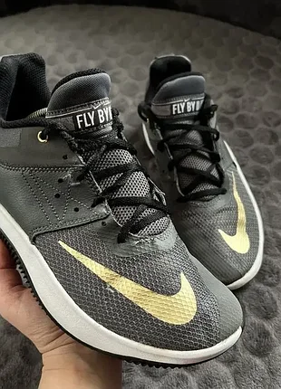 Чоловічі кросівки nike fly by 2. р. 40.