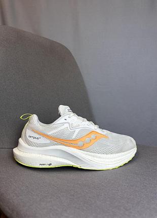 Оригінальні чоловічі кросівки saucony tempus 2