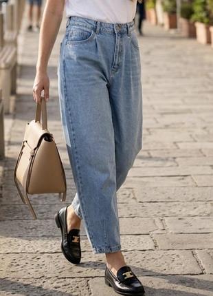 Женские джинсы zara - модель barrel, новая коллекция