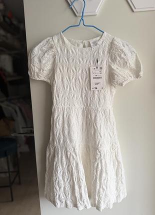Біла сукня zara 134