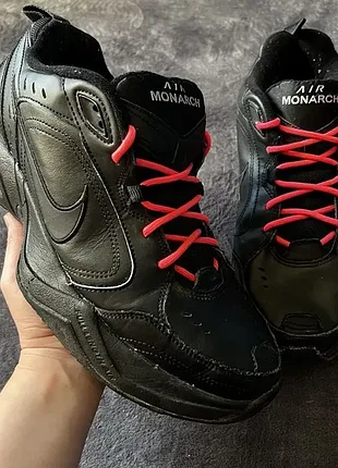 Мужские кроссовки nike air monarch. p. 44,5.