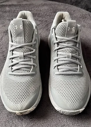 Чоловічі кросівки under armour hovr. p. 40,5.