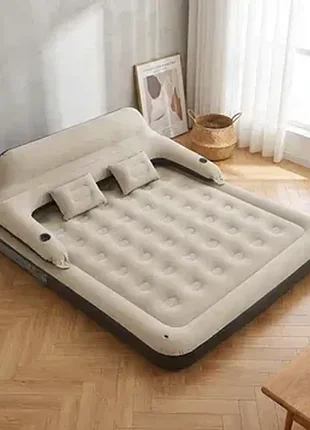 Надувной диван-матрас 2в1 king size с насосом, подголовником и подушками 202×152×70 см