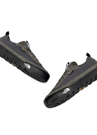The north face clyffe trainers grey khaki