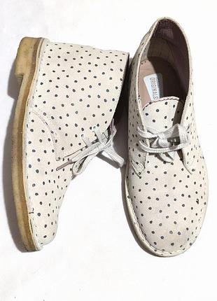 Замшевые ботинки clarks originals desert boot /0000h/