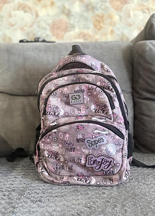 Продам дитячий рюкзак 🎒 стан нормальний, без критичних дефектів. усі замочки та застібки справні, все функціонує.