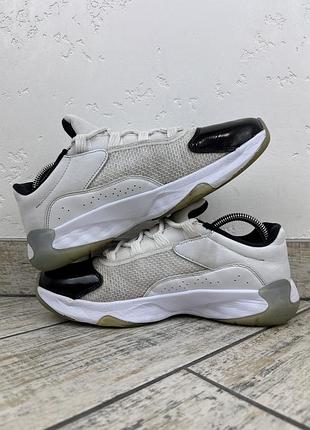 Jordan 11. 5