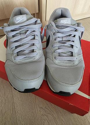Кроссовки оригинал nike 36 размер
