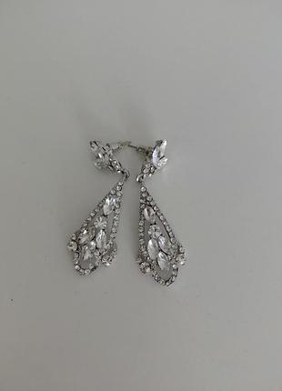 Серьги под серебро