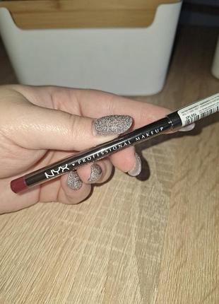 Nyx lip pencil,cabaret