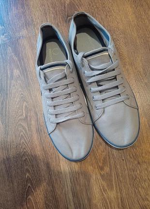 Продам мужские кеды бренда fred perry