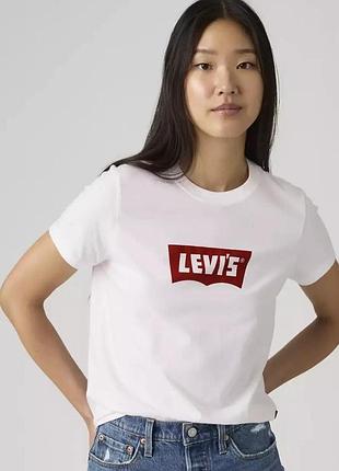 Жіноча футболка levi’s хs можна s