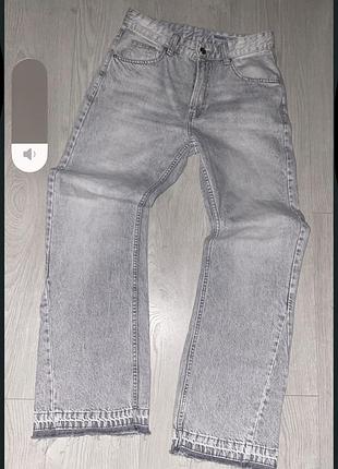 Джинси чоловічі bershka flared