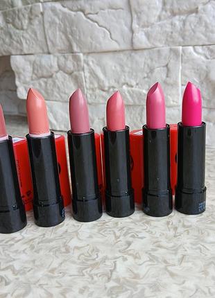 Помада on color oriflame, 2.5 г индия