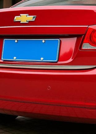 Накладка на кромка багажника (нерж.) sedan, carmos - турецька сталь для chevrolet cruze 2009-2015 рр