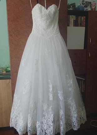 Весільна сукня demetrios,